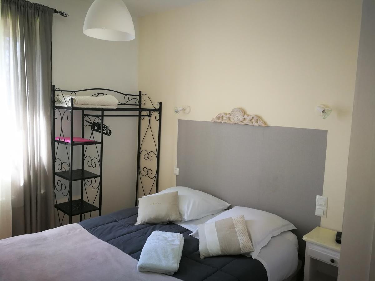 Terrasses De L'Aven Hotell Orgnac-lʼAven Eksteriør bilde